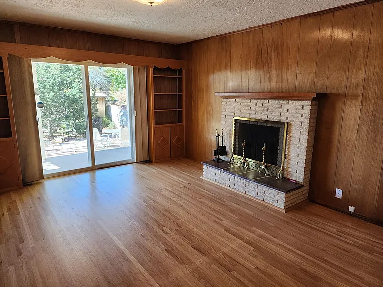 1324 Galisteo Pkwy — Photo 1
