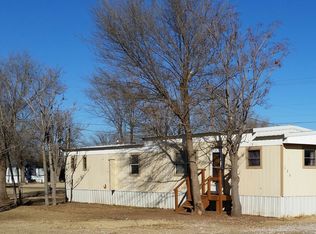 126 E Walnut Ave, Woodward, OK 73801