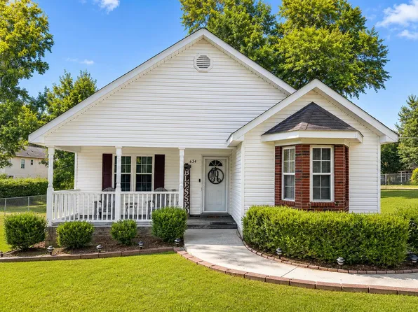 634 Chesterfield St N, Aiken, SC 29801
