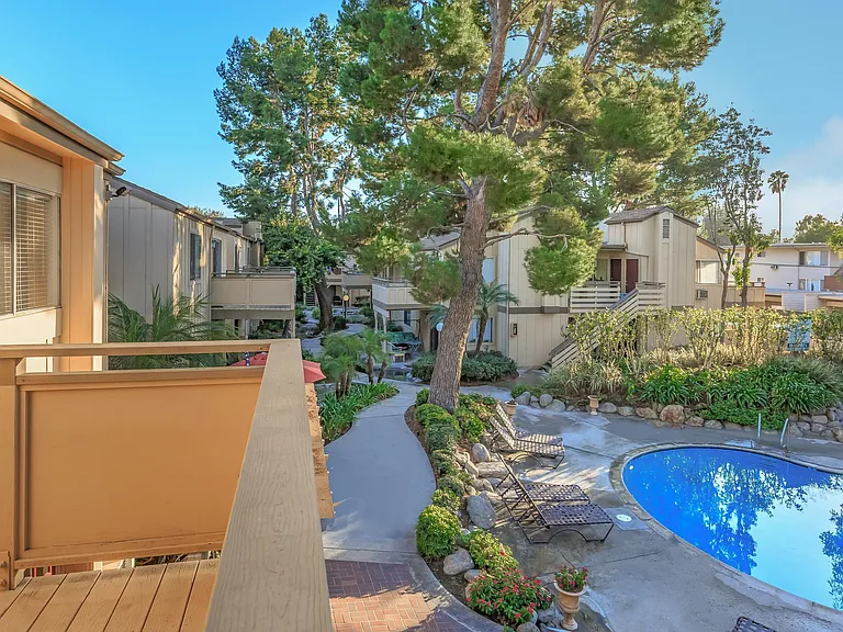 Highland Creek Apartment Homes — Photo 35