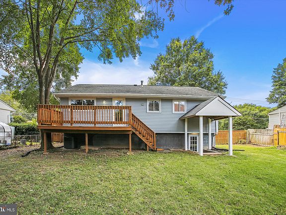 2nd image of 658 Alabama Dr
