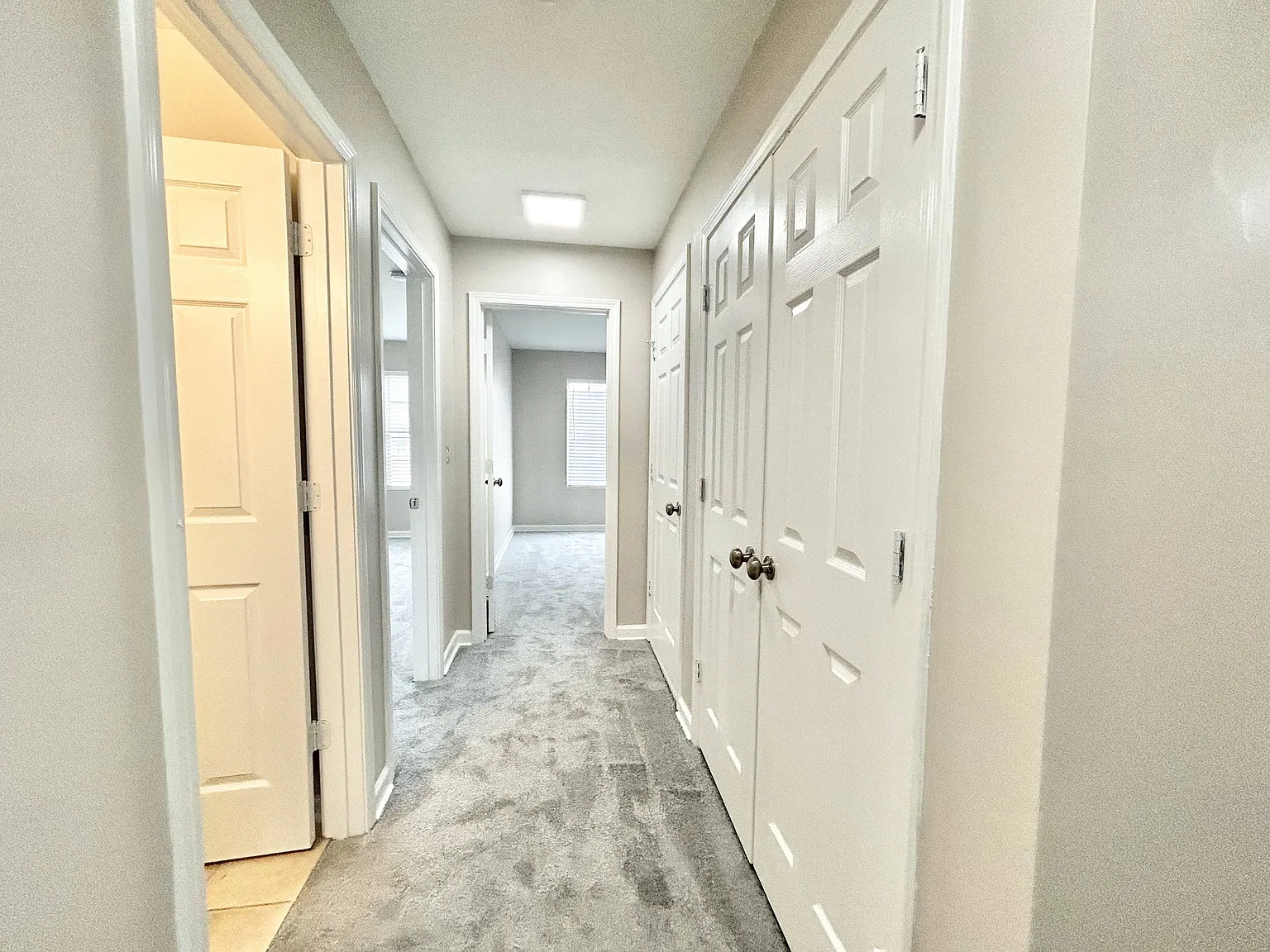 1026 Wheel House Ln — Photo 3