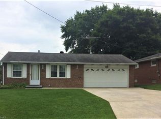 910 13th St SW, Massillon, OH 44647