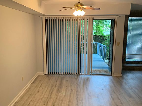 5th image of 297 Pam Ln