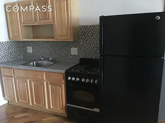 Rented by Compass | media 27