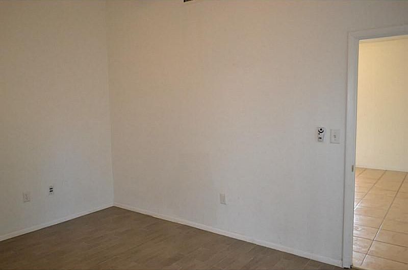 1st image of 21353 NE 8th Ct APT 03