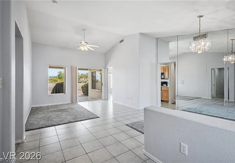 10713 Paradise Point Dr — Photo 3