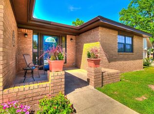 8917 NW 82nd St, Oklahoma City, OK 73132