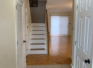 35 Nancy Ct, Monroe, NY 10950