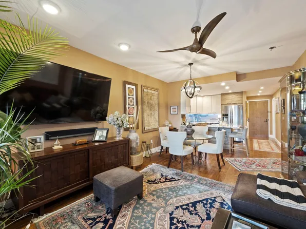 1 Greene Street image 6 of 23