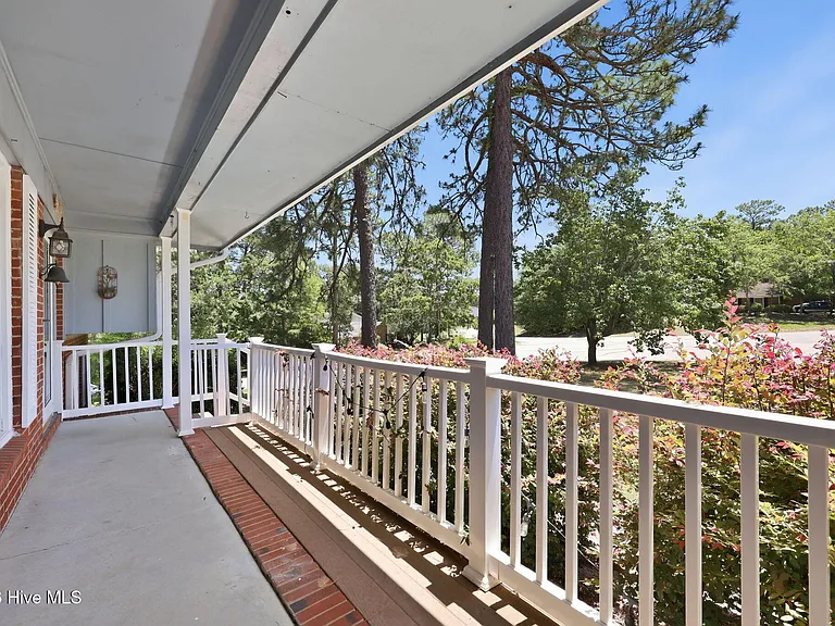 5914 Ormskirk Dr — Photo 45