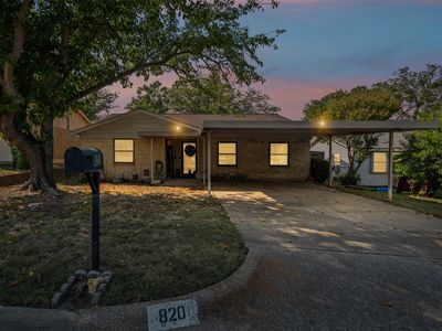 820 Lake View Rdg, White Settlement, TX, 76108