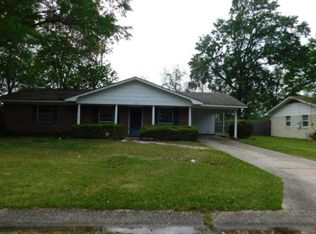 1407 S 26th Ave, Hattiesburg, MS 39402