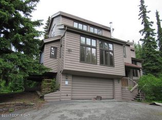 10381 Tree Top Ln, Anchorage, AK 99507