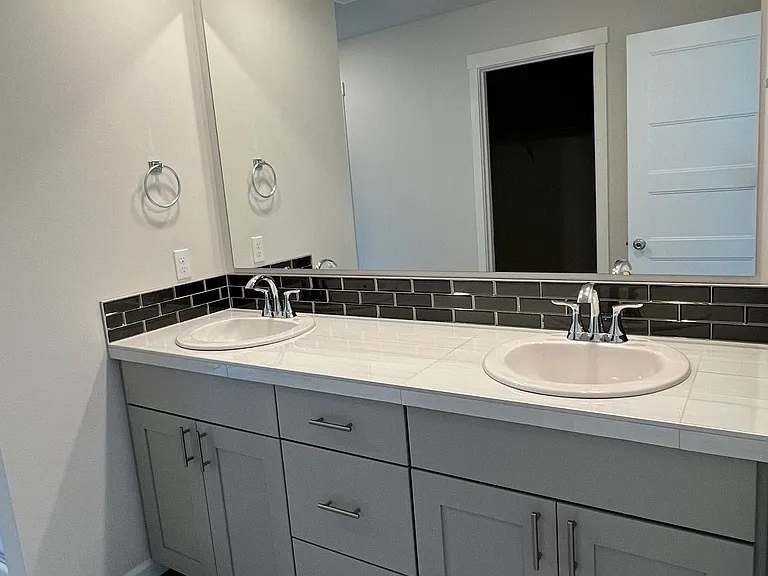 3028 Stephanie Loop NE — Photo 12