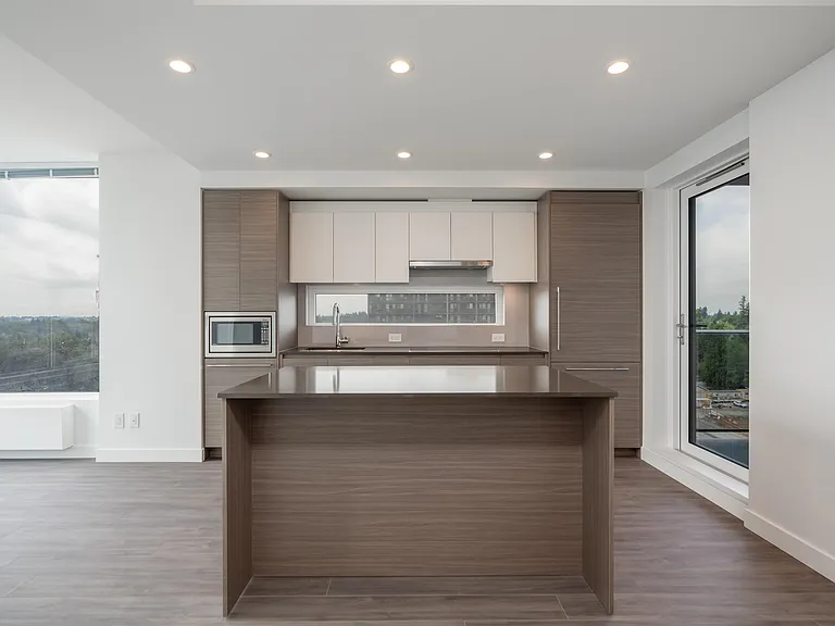 13615 Fraser Hwy #2403 — Photo 5