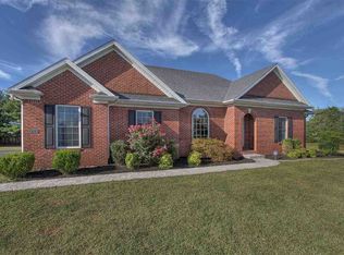 1524 Crossbreeze Ct, Bowling Green, KY 42104