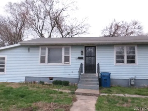 609 Vogler St, Eldon, MO 65026