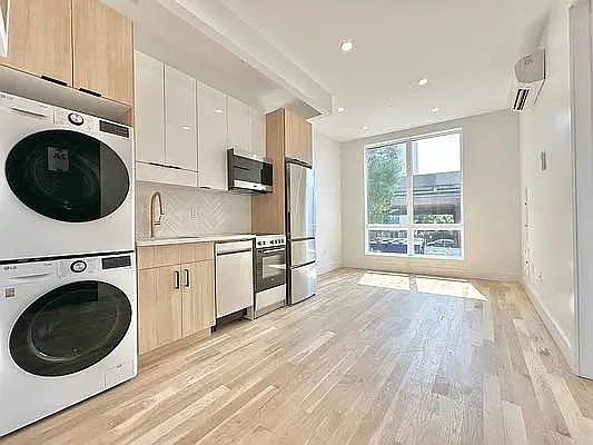Rented by Doorway NYC, LLC | media 1