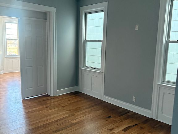 4th image of 53 Hawkins St Floor 2