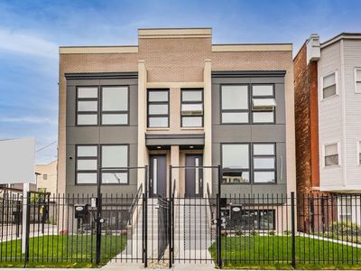 4244 S Champlain Ave, Chicago, IL, 60653