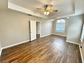 521 Woodlake Dr — Photo 19