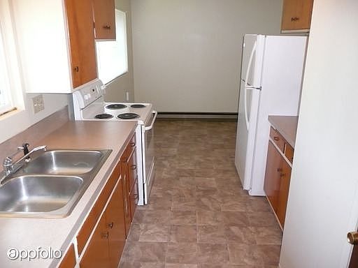 4th image of 1807 72nd St NE