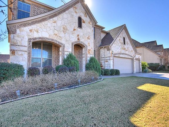 2nd image of 106 Burgess Ln