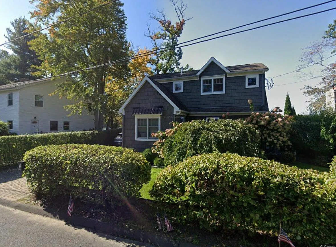 59 Ball Pond Rd E — Photo 1
