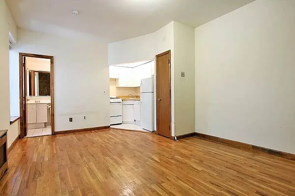 Rented by Guidance Realty Corp. | media 4