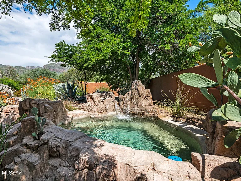6561 N Avenida De Posada — Photo 48