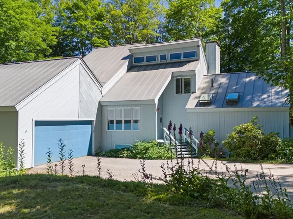 94 Greensward Drive, Grantham, NH 03753