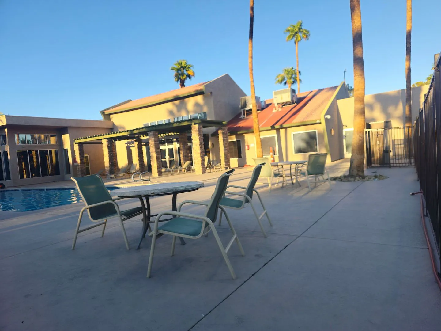 Beautiful 2 bedroom condo for Rent — Photo 3