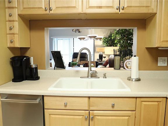 4th image of 2482 NW 89th Drive #N/A