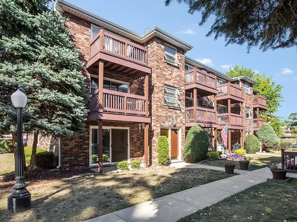 14730 Kilpatrick Ave #101, Midlothian, IL 60445