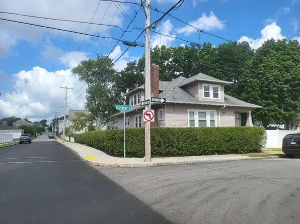 41 Lindsey St, New Bedford, MA 02740