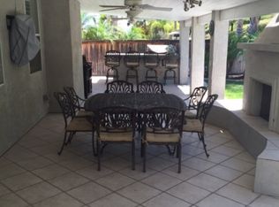 4281 Shoalcreek Dr, Corona, CA 92883