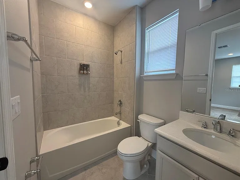 19071 Blueleaf St — Photo 21