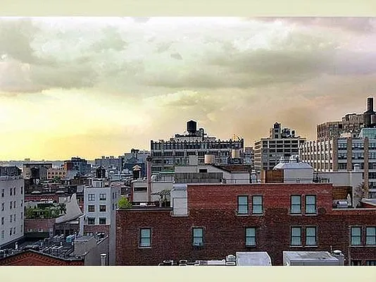 Sold by Stribling | media 29