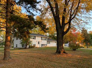 1302 Lake Kegonsa Rd, Stoughton, WI 53589