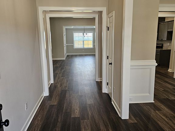 2nd image of 3466 Stockport Drive
