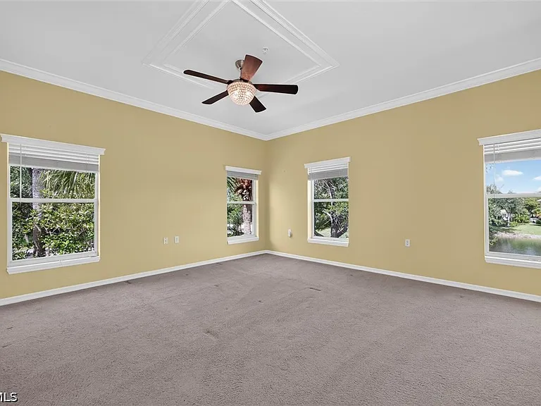 3241 Cottonwood Bnd #101 — Photo 20