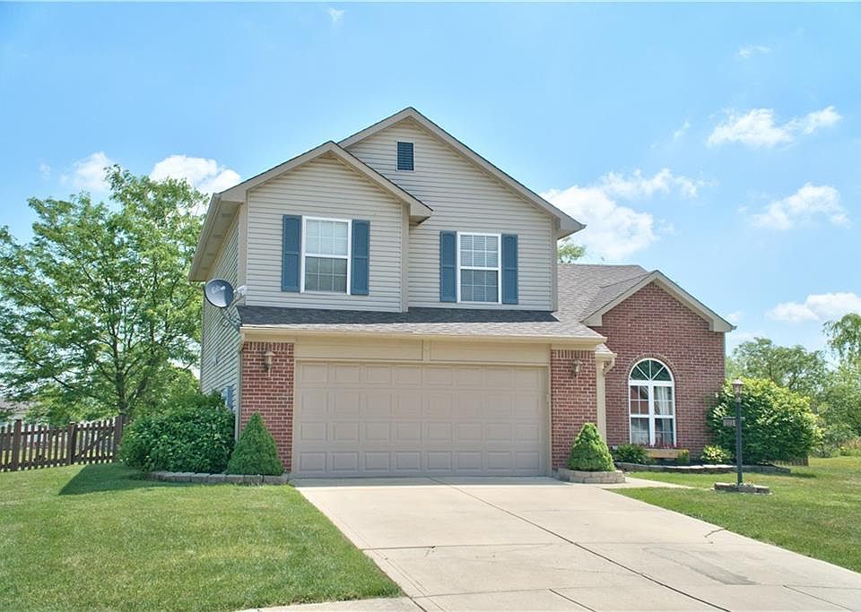 1st image of 223 Brixton Woods Dr W