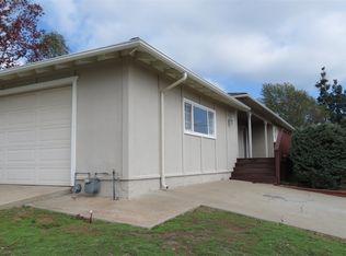 1055 Camino Ciego, Vista, CA 92084