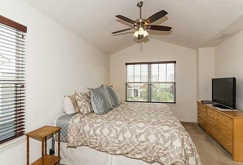 5th image of 15223 Royal Grove Dr