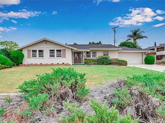 5th image of 25734 E Edgemont Dr