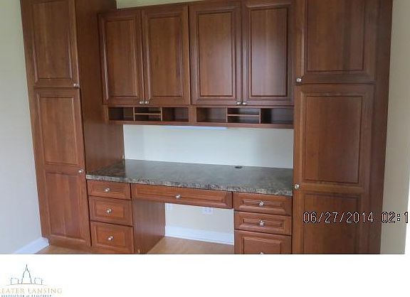 3rd image of 1470 Jackson Dr