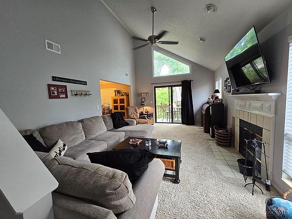 3rd image of 10059426 Hunters Creek Dr #1005