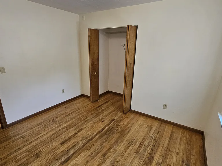 41 Brooks St #8 — Photo 14