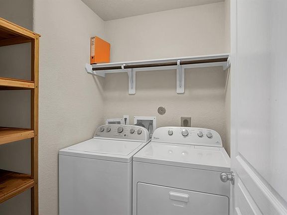 4th image of 2706 Skyview Silver Dr